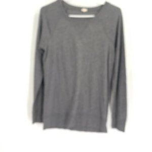 J Crew Size Small Long Sleeve scoop Neck Gray Tee